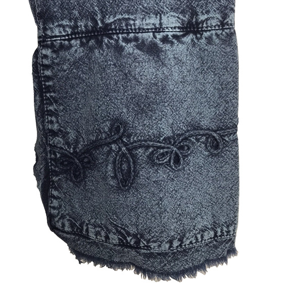 Scully Denim Long Sleeve Top Blouse Collar V-Neck Embroidered Raw Hem Size Small - Picture 7 of 12